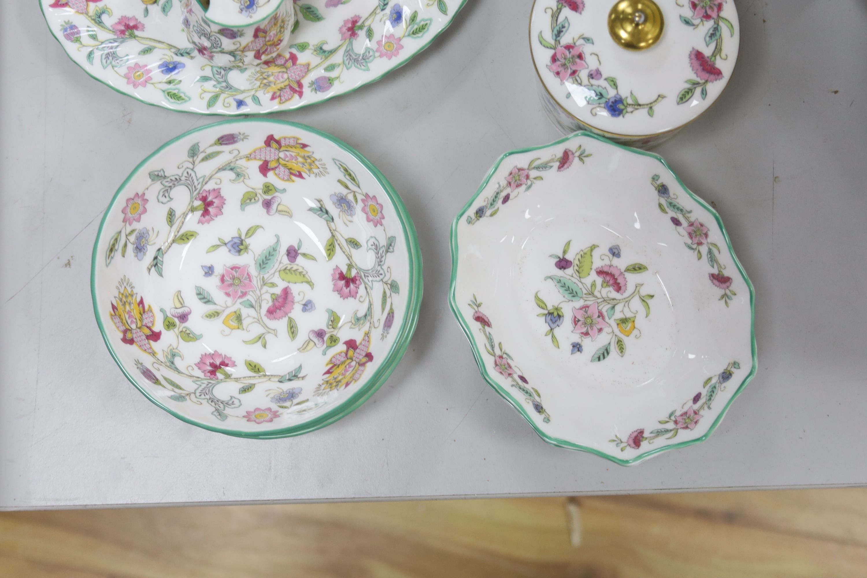 A Minton Haddon Hall part tea and dinner service